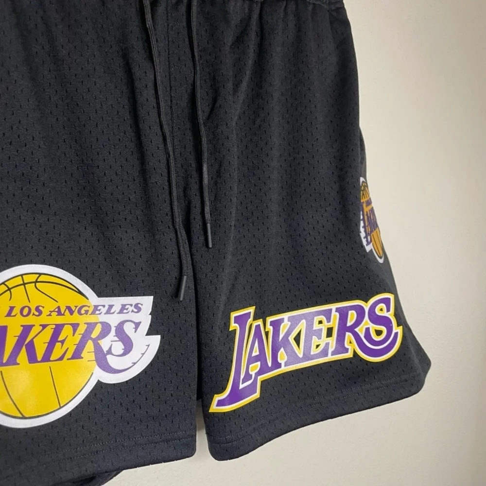 Pro Standard LA Lakers Mesh Shorts - Picture 3 of 5